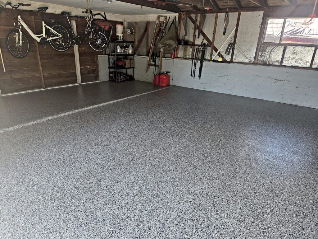 Garage gray flake floor in Mukwonago
