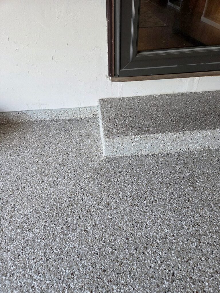 Garage gray flake floor in Mukwonago